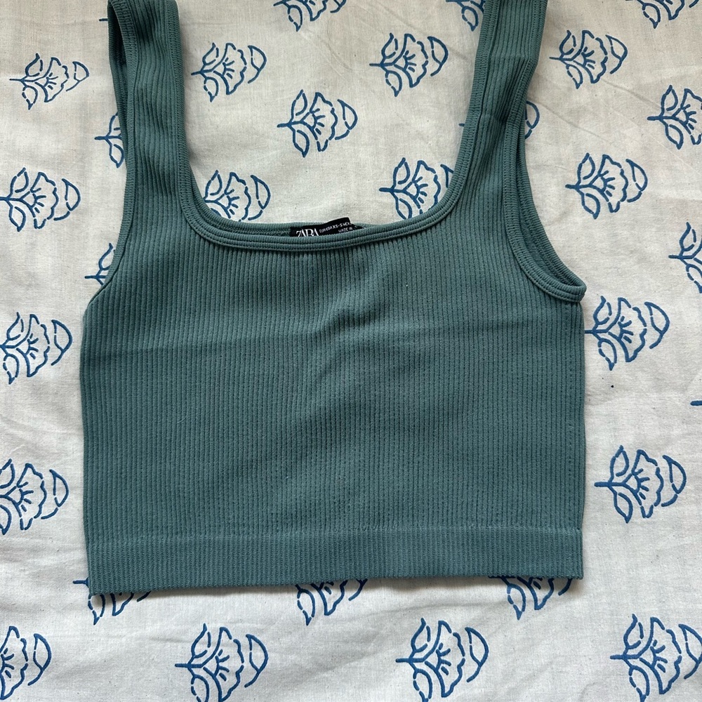 ZARA green tank top ribbed